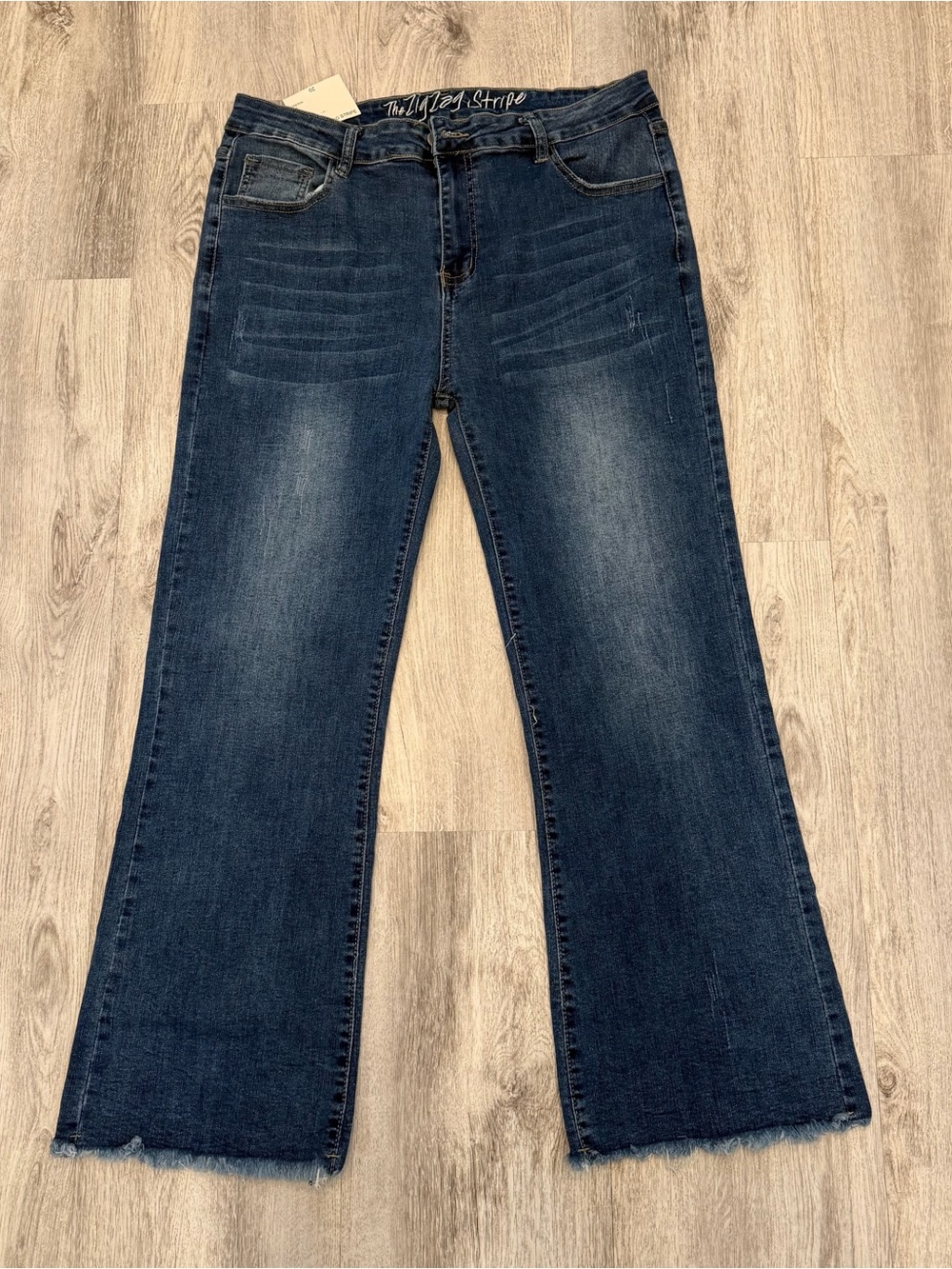 NWT The ZigZag Stripe High Rise Raw Hem Flare Jeans Size 20
